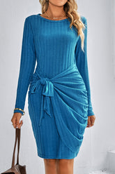 Schickes blaues Langarm-Strickkleid